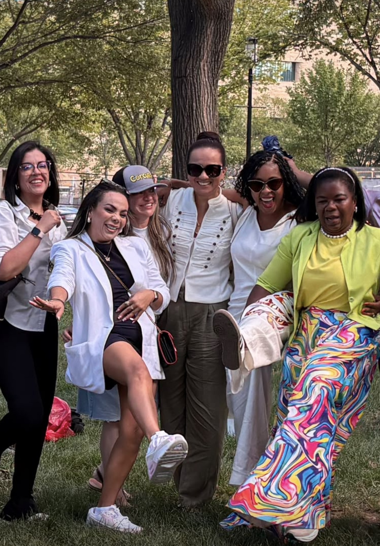 Yolima Carrero con mujeres líderes en Washington D.C.